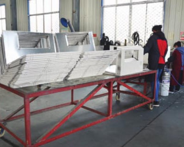 生產(chǎn)設(shè)備